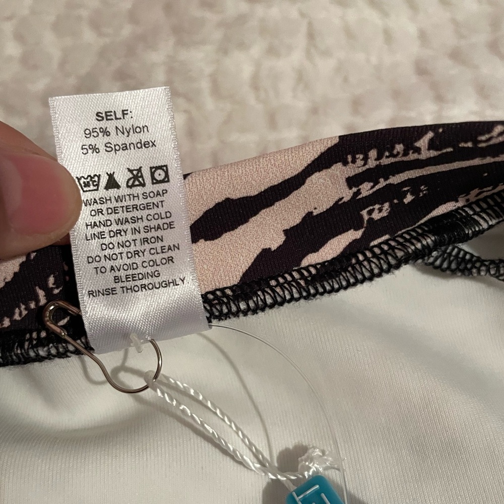 WET Swimwear | Eliana Long Sleeve Swim in Zebra | One Piece Swimsuit | NWT - Picture 13 of 16